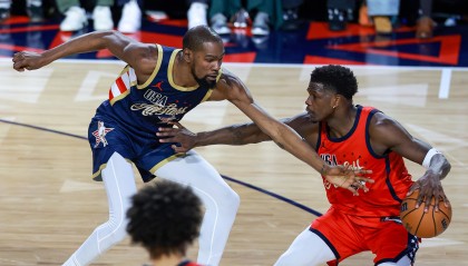 海洋之神·hy590官网-名记：今年季后赛华子绝对会比KD强 KD离开勇士才赢了一个系列赛